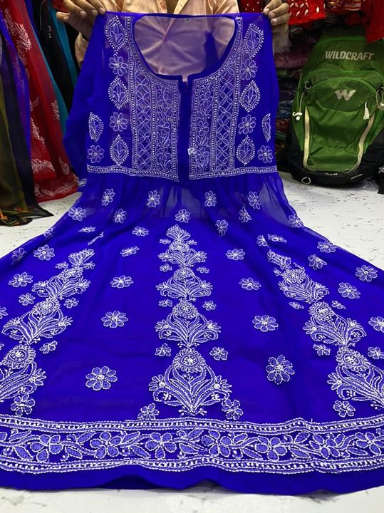 Georgette_panel_gown_with_chikankari_work_in