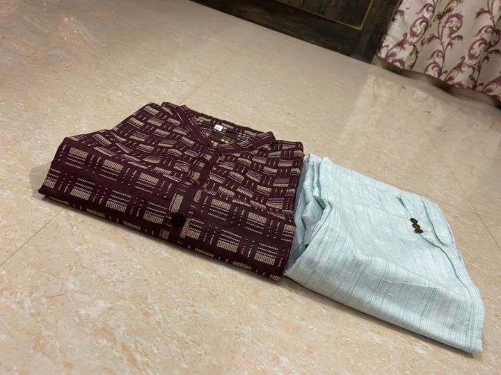 khaadi_kurti_with_pencilpants_in