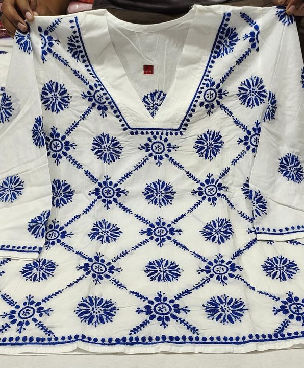 Pure_cotton_short_top_with_chikankari_work_in