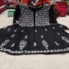 Slub_cotton_bell_sleeves_short_gown_with_chikankari_work