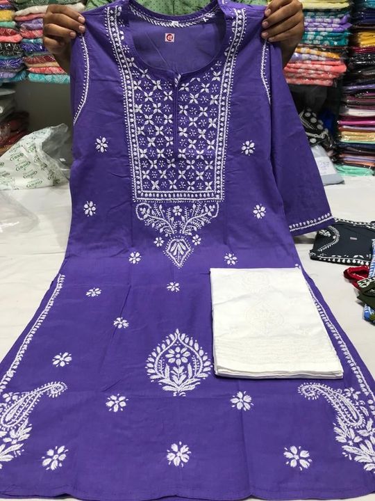 side_kairi_kurti_with_chikankari_work