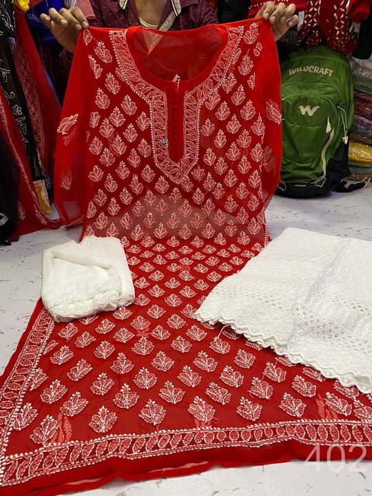 Georgette_buti_jaal_kurti_chikankari_work