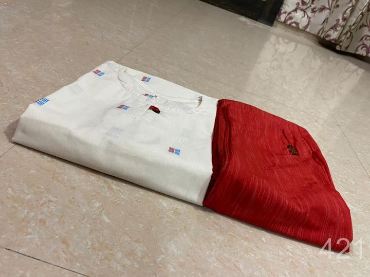 khaadi_kurti_with_pencilpants