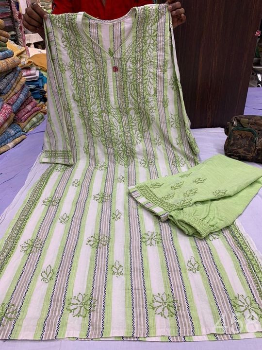 Linen_cotton_kurti_with_Chikankari_work