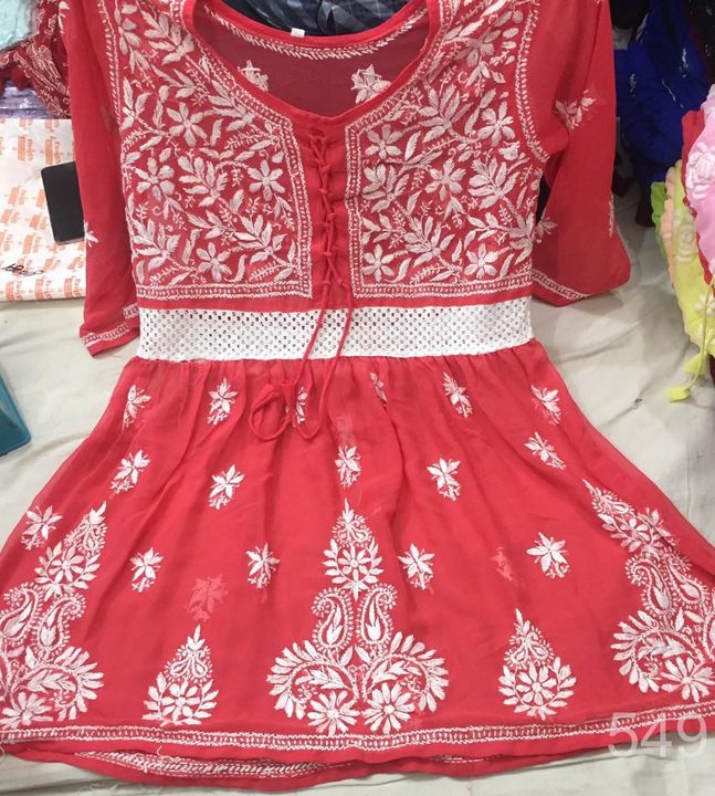 Georgette_short_top_with_chikankari_work