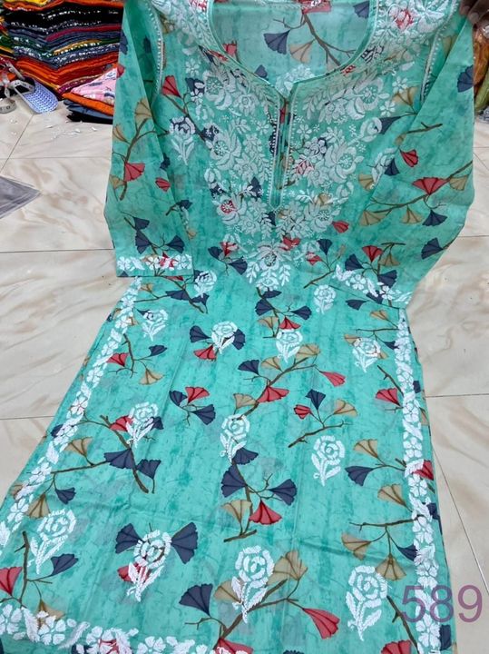 Mul_mul_printed_cotton_kurti_with_chikankari_work