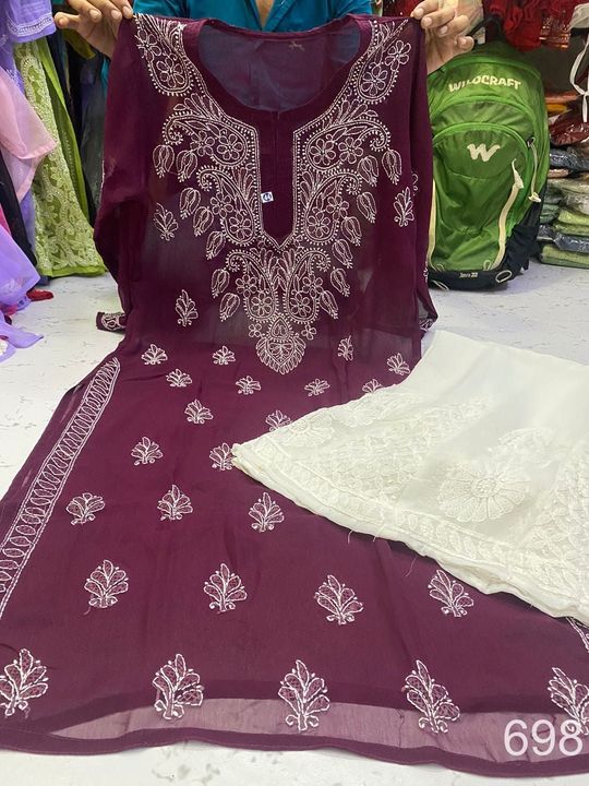 Georgette_gala_buti_kurti_with_chikankari_work