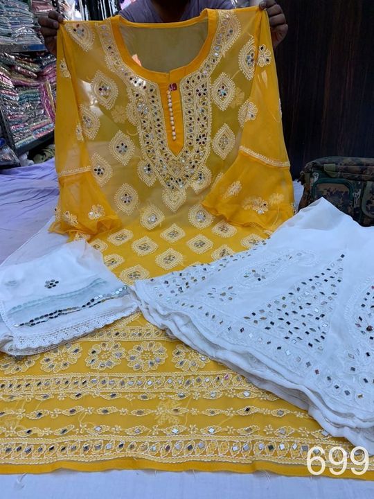 Georgette_buta_jaal_kurti_with_mirror_&_chikankari_work