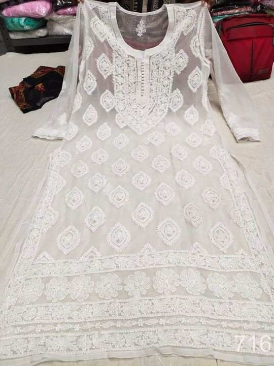 Georgette_buta_jaal_kurti_with_chikankari_work