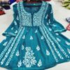 Georgette_short_top_with_Chikankari_work