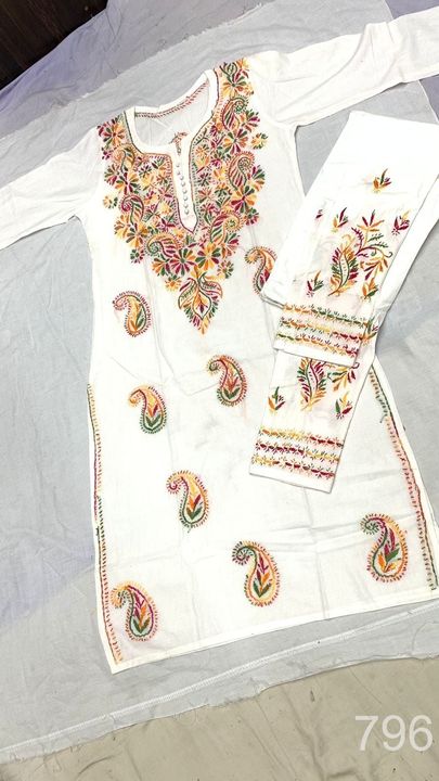 Cotton_kurti_and_pant_set__with_chikankari_work