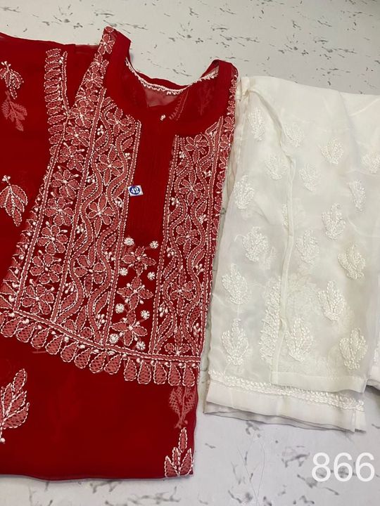 Georgette_yok_gala_buti_kurtiwith_chikankari_work