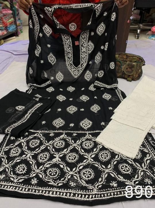 Georgette_faizia_daman_kurti_and_stol_with_chikankari_work