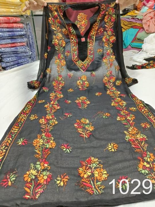 Georgette_gala_buta_kurti_with_chikankari_work