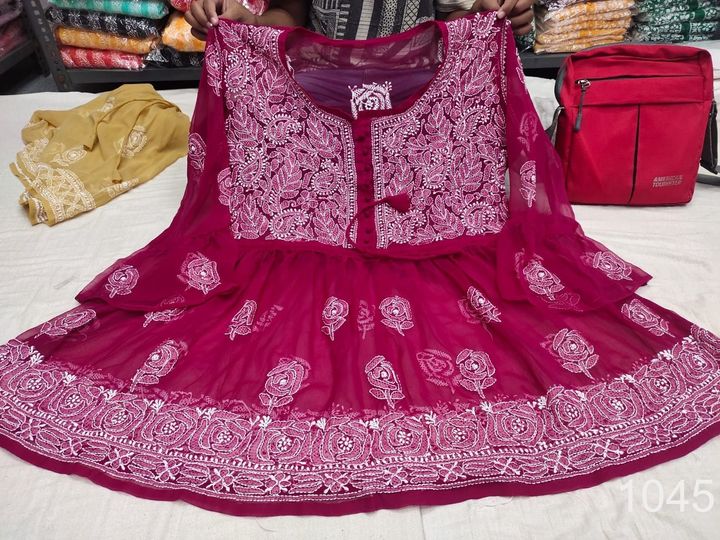 Georgette_short_gown_with_chikankari_work