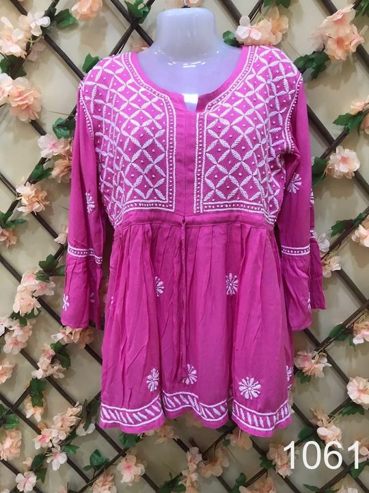 Rayon_short_gown_with_chikankari_work