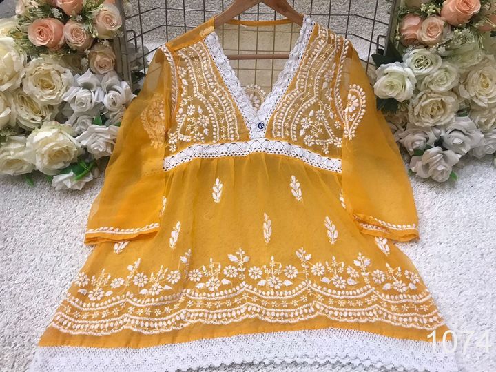 Georgette_lace_short_top_with_chikankari_work