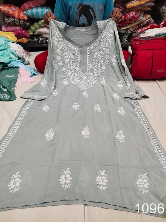 Modal_cotton_kurti_with_chikankari_work