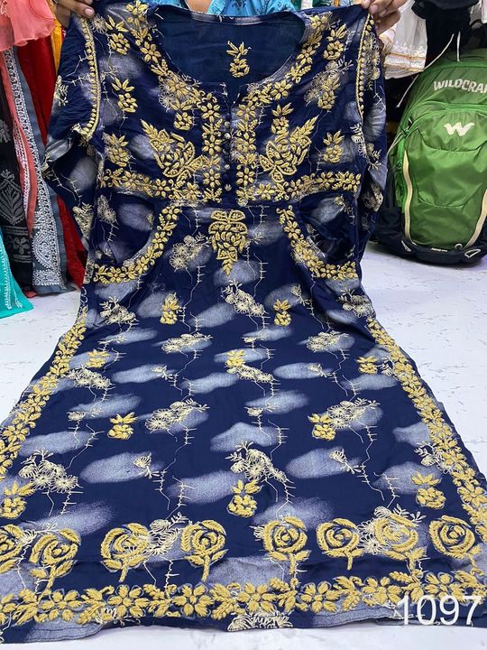 Mul_Mul_printed_pocket_kurti_with_chikankari_work