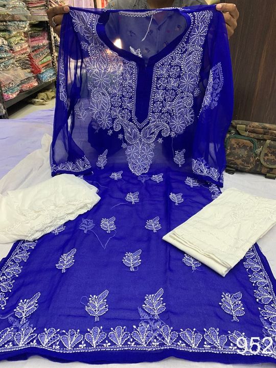 Georgette_patya_gala_buti_kurti_with_chikankari_work