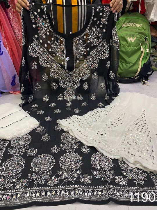 Georgette_yok_kurti_with_chikankari_mirror_work