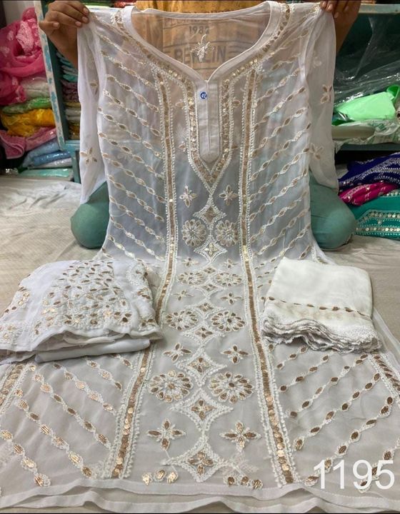 Georgette_panel_kurti_with_gota_chikankari_work