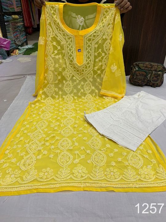 Georgette_keel_buta_kurti_with_chikankari_work