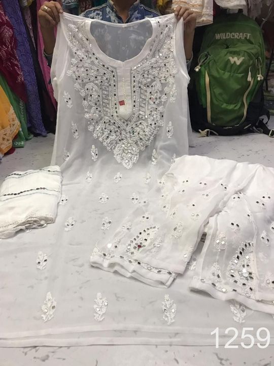 Georgette_gala_buti_chikankari_kurti_with_mirror_&pearl_work