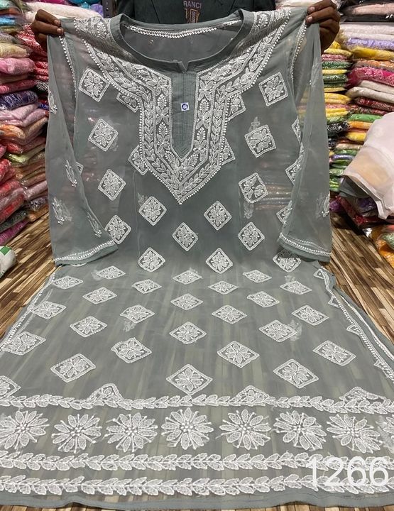 Georgette_davan_buta_kurti_with_chikankari_work