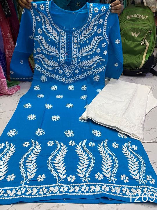 Slub_cotton_kurti__with_chikankari_work