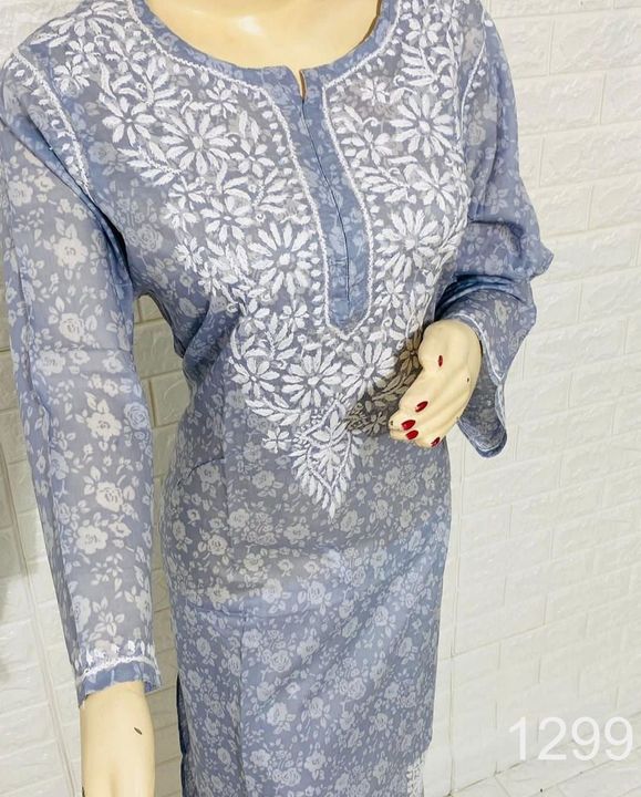 Mul_Mul_cotton_printed_kurti_with_chikankari_work