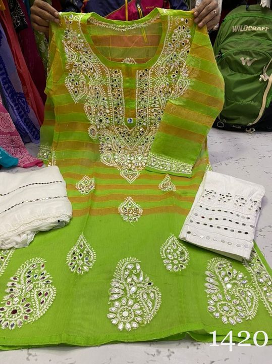 Kota_cotton_kurti_with_mirror_and_chikankari_work