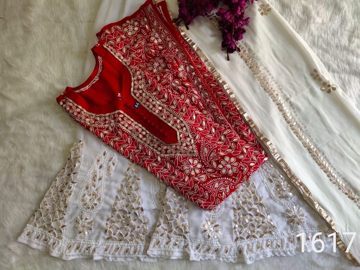 Georgette_Front_Jaal_Gota_Patti_Set_with_chikankari__work