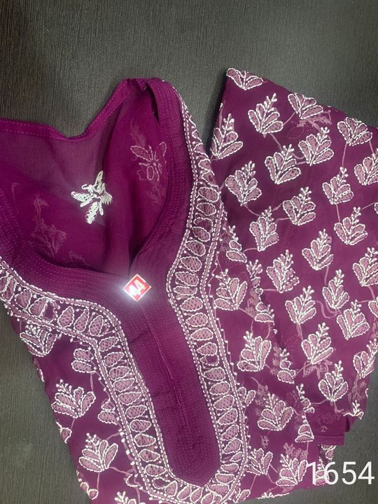 Georgette_buti_jaal_Chikankari_kurti