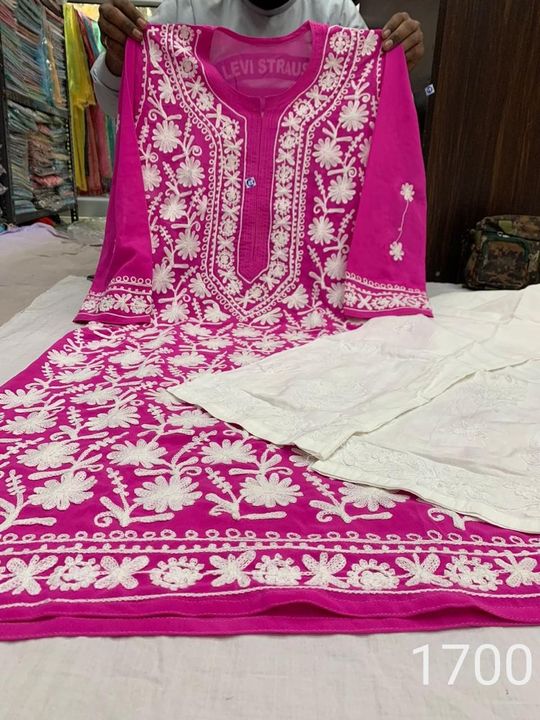 Georgette_jaal_chikankari_kurti