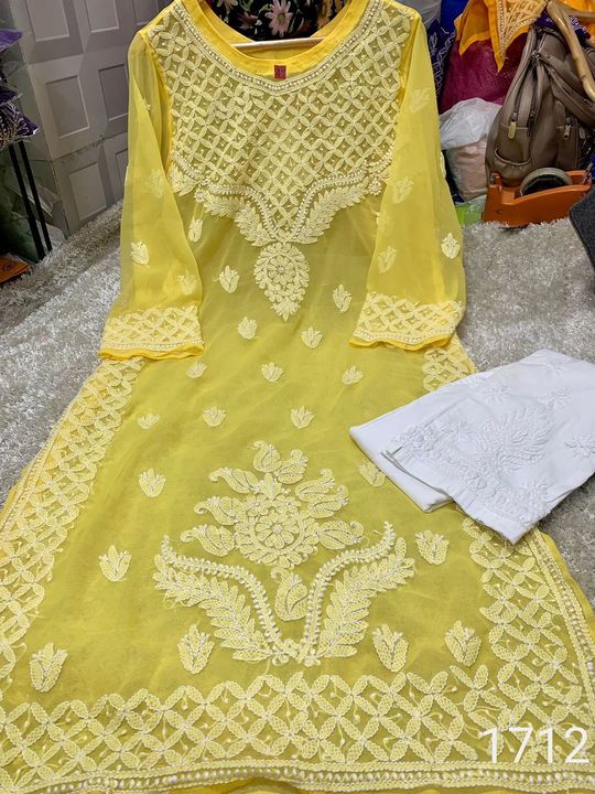 Georgette_round_neck_chikankari_kurti