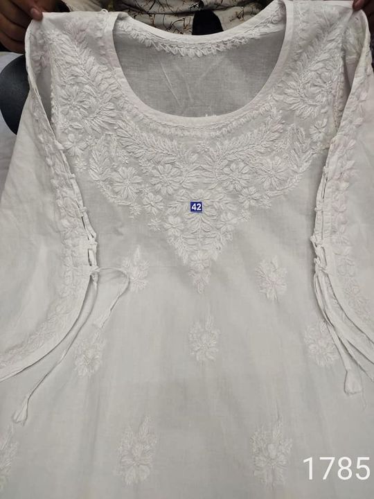 Pure_cotton_chikankari_kurti