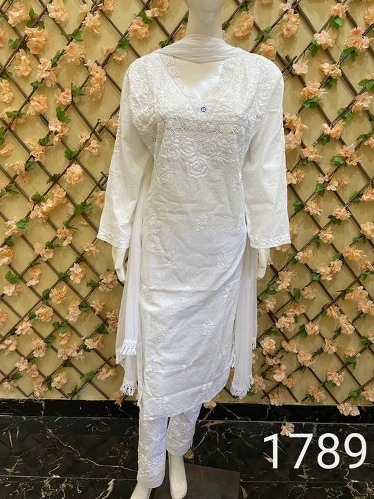 Dobby_Cotton_v_lace_chikankari__kurti