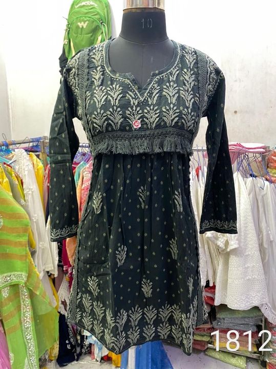 Dobby_cotton_lace_chikankari_short_gown