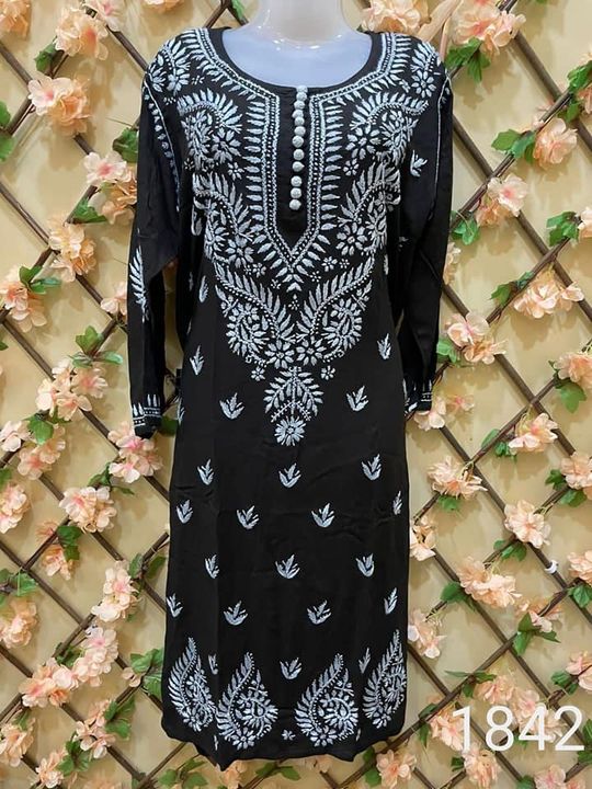 Rayon_gala_buti_chikankari_kurti