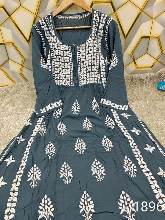 Modal_chikankari_kurti