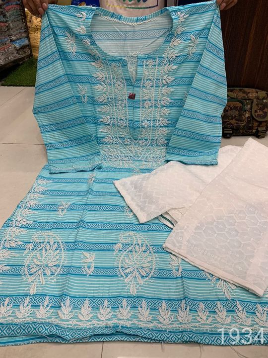 Mul_Mul_cotton_printed_chikankari_kurti_with_hakooba_pant