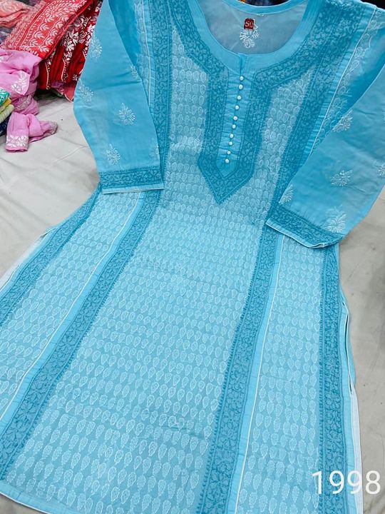 Exclusive_Lucknowi_chikankari_voil_Cotton_front_jaal_kurti_plussizes