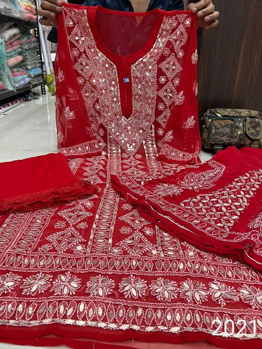 Georgette_chikankari_kurti_with_gota_work