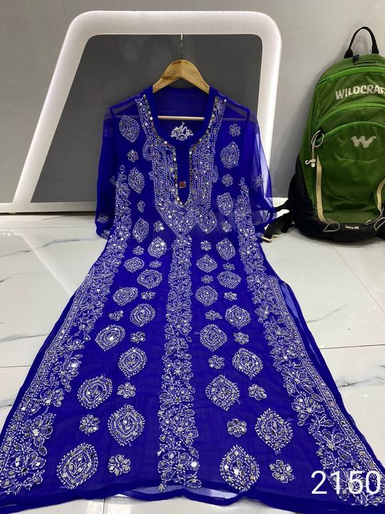 Georgette_chikankari_kurti_with_mirror_work