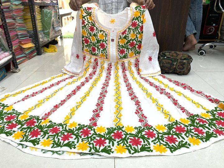 Cotton_machine_work_chikankari_anarkali