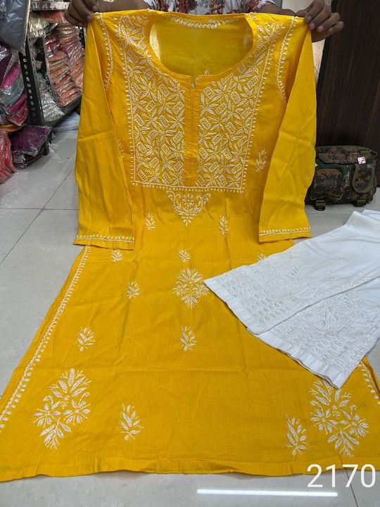 Cotton_chikankari_kurti