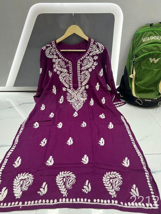 modal_cotton_chikankari__kurti