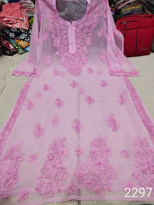 Georgette_resham_thread_gala_buti_lucknowi_chikankari_kurti