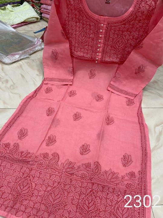 lucknowi_chikankari_Handwork_Long_kurti